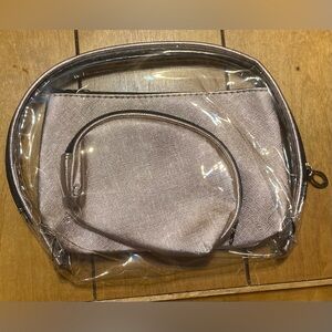 NWT 3 Piece Set Makeup Bags
